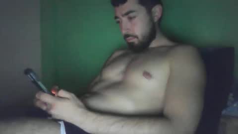 Snapshot of dani3l9905 chatting on December 15, 4:50 am dani3l9905 online show from December 15, 4:50 am