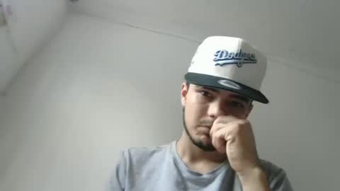 dani_42017 online show from December 9, 12:30 pm