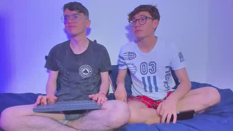 Snapshot of dani_angel_dark chatting on November 15, 11:54 pm dani_angel_dark online show from November 15, 11:54 pm