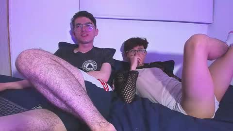 Snapshot of dani_angel_dark chatting on November 30, 1:31 am dani_angel_dark online show from November 30, 1:31 am