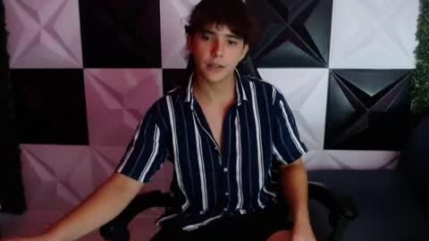 Snapshot of dani_cumboy chatting on January 22, 3:09 am dani_cumboy online show from January 22, 3:09 am