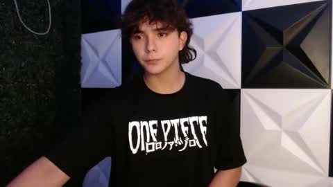 Snapshot of dani_cumboy chatting on March 7, 2:36 am dani_cumboy online show from March 7, 2:36 am