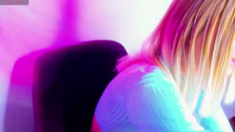 dani online show from February 10, 7:26 am