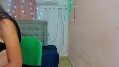 dani_lue online show from January 25, 11:44 am