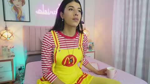   online show from May 29, 4:27 pm