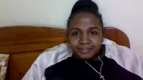 danie80704 online show from May 20, 5:08 pm