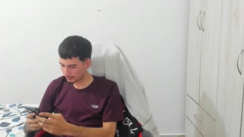 Snapshot of daniel_443 chatting on November 14, 8:29 pm DANIEL online show from November 14, 8:29 pm