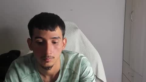 Snapshot of daniel_443 chatting on November 25, 4:34 am DANIEL online show from November 25, 4:34 am