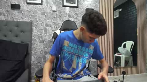 Snapshot of daniel_leconte chatting on October 8, 8:01 am daniel_leconte online show from October 8, 8:01 am