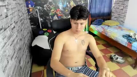 daniel_leon_c online show from March 8, 1:37 pm