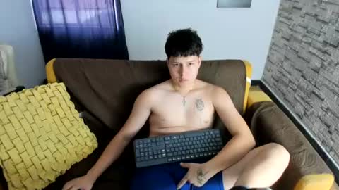 daniel_leon_c online show from June 15, 6:32 pm
