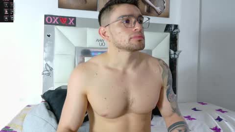 Snapshot of daniel_ova chatting on March 11, 2:07 pm Sexy Dani online show from March 11, 2:07 pm