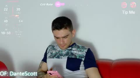 Snapshot of daniel_ova chatting on June 26, 11:47 am Sexy Dani online show from June 26, 11:47 am