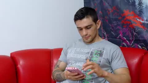 Snapshot of daniel_ova chatting on July 30, 7:24 pm Sexy Dani online show from July 30, 7:24 pm