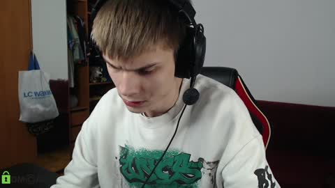 Snapshot of daniel_padalecki chatting on December 15, 6:18 am Daniel online show from December 15, 6:18 am