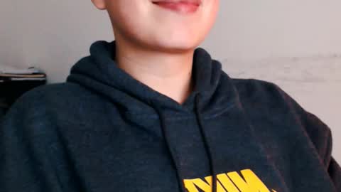 daniel_ruis16 online show from December 28, 7:01 pm