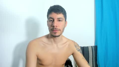 Snapshot of daniel_sexy77 chatting on April 25, 2:14 am Daniel sexy77 online show from April 25, 2:14 am
