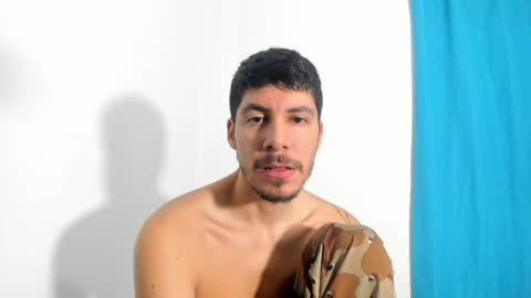 Snapshot of daniel_sexy77 chatting on May 9, 1:44 am Daniel sexy77 online show from May 9, 1:44 am