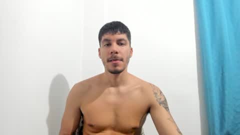 Snapshot of daniel_sexy77 chatting on July 28, 2:18 am Daniel sexy77 online show from July 28, 2:18 am