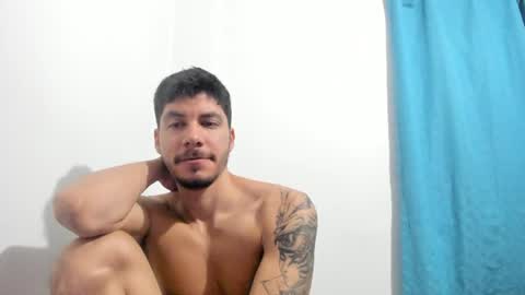 Snapshot of daniel_sexy77 chatting on August 4, 4:37 am Daniel sexy77 online show from August 4, 4:37 am