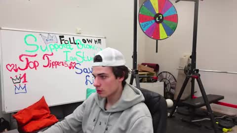 Snapshot of daniel_shawn chatting on February 5, 2:43 pm DANIEL SHAWN online show from February 5, 2:43 pm