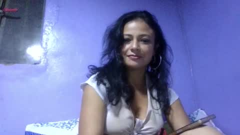 daniela_love1 online show from January 14, 12:27 am