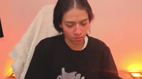 daniela_rivasthl online show from February 16, 4:41 am