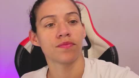 Snapshot of daniela_rivasthl chatting on July 26, 6:54 am daniela_rivasthl online show from July 26, 6:54 am