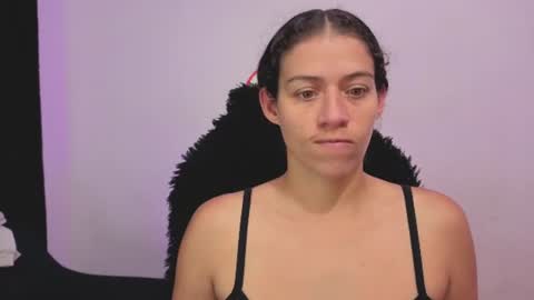 Snapshot of daniela_rivasthl chatting on August 4, 5:43 am daniela_rivasthl online show from August 4, 5:43 am