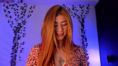 Snapshot of daniela_saenz1 chatting on January 27, 2:42 am Dani Saenz online show from January 27, 2:42 am