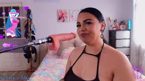 I think I will close this page please leave me a message if you want to know about me online show from January 12, 7:08 pm