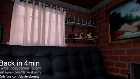 Snapshot of daniele_bunny chatting on January 20, 8:07 pm Daniele Bunny online show from January 20, 8:07 pm