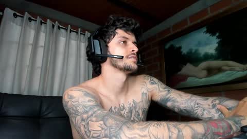 Snapshot of daniele_bunny chatting on January 22, 5:28 pm Daniele Bunny online show from January 22, 5:28 pm