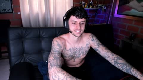 Snapshot of daniele_bunny chatting on January 28, 6:49 pm Daniele Bunny online show from January 28, 6:49 pm