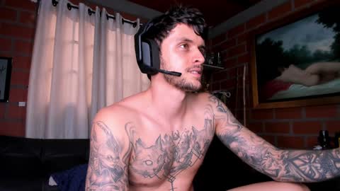 Snapshot of daniele_bunny chatting on February 4, 9:20 pm Daniele Bunny online show from February 4, 9:20 pm