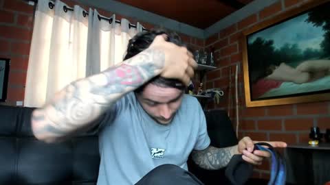 Snapshot of daniele_bunny chatting on February 8, 7:16 pm Daniele Bunny online show from February 8, 7:16 pm