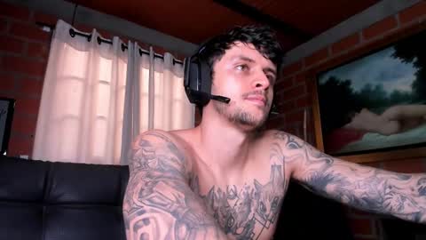 Snapshot of daniele_bunny chatting on February 19, 5:38 pm Daniele Bunny online show from February 19, 5:38 pm