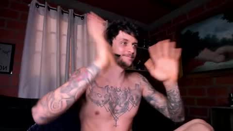 Snapshot of daniele_bunny chatting on March 2, 10:05 pm Daniele Bunny online show from March 2, 10:05 pm