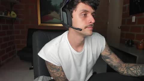 Snapshot of daniele_bunny chatting on November 21, 8:40 pm Daniele Bunny online show from November 21, 8:40 pm