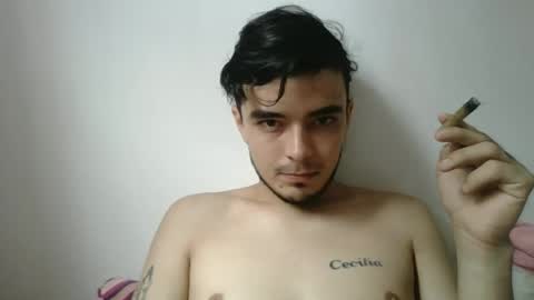 Snapshot of danielhot17 chatting on December 5, 3:17 pm DANIEL online show from December 5, 3:17 pm