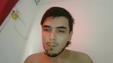 Snapshot of danielhot17 chatting on December 14, 5:14 pm DANIEL online show from December 14, 5:14 pm