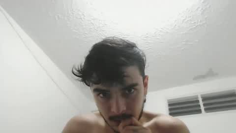 Snapshot of danielhot17 chatting on January 8, 1:11 am DANIEL online show from January 8, 1:11 am