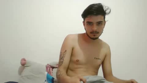 Snapshot of danielhot17 chatting on January 8, 2:46 pm DANIEL online show from January 8, 2:46 pm