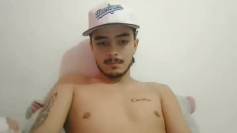 Snapshot of danielhot17 chatting on January 23, 5:10 pm DANIEL online show from January 23, 5:10 pm