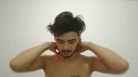 Snapshot of danielhot17 chatting on January 27, 1:19 pm DANIEL online show from January 27, 1:19 pm