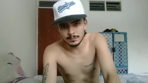 Snapshot of danielhot17 chatting on February 1, 1:30 pm DANIEL online show from February 1, 1:30 pm