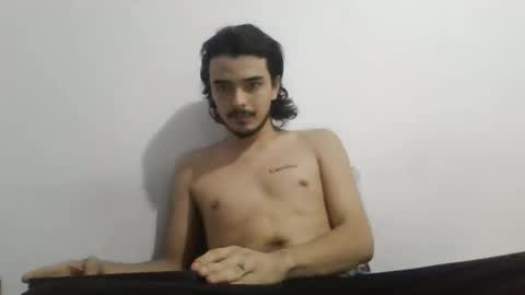 Snapshot of danielhot17 chatting on October 20, 5:41 am DANIEL online show from October 20, 5:41 am