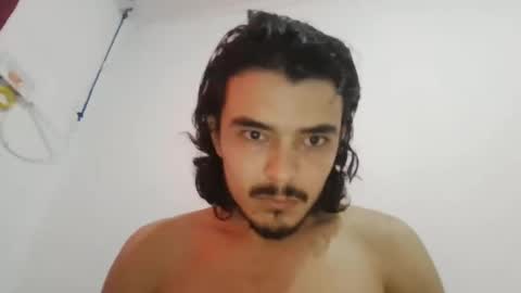 Snapshot of danielhot17 chatting on October 24, 11:39 am DANIEL online show from October 24, 11:39 am