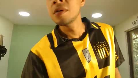 Snapshot of danielitopapii chatting on December 16, 2:22 pm danielitopapii online show from December 16, 2:22 pm