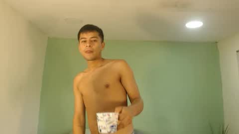 danielitopapii online show from March 10, 12:43 pm